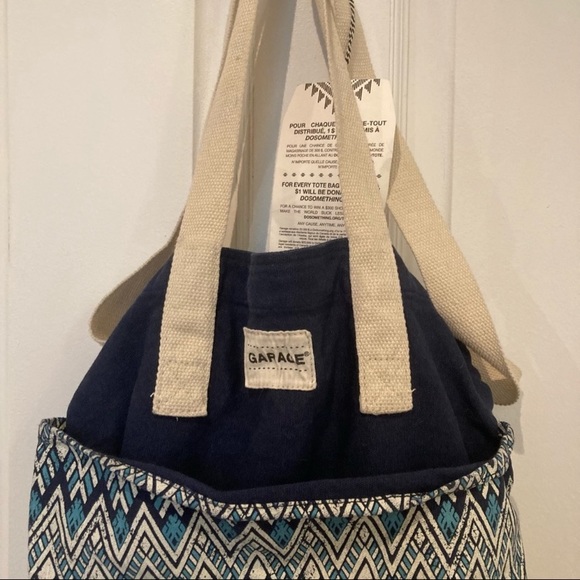 Garage Bag - Picture 2 of 6